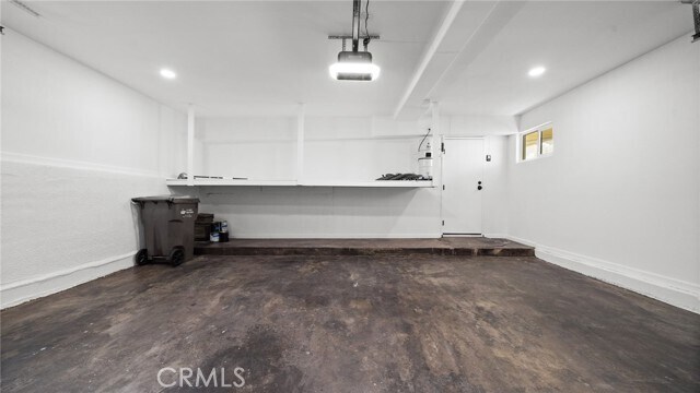 Building Photo - 521 Avenue C