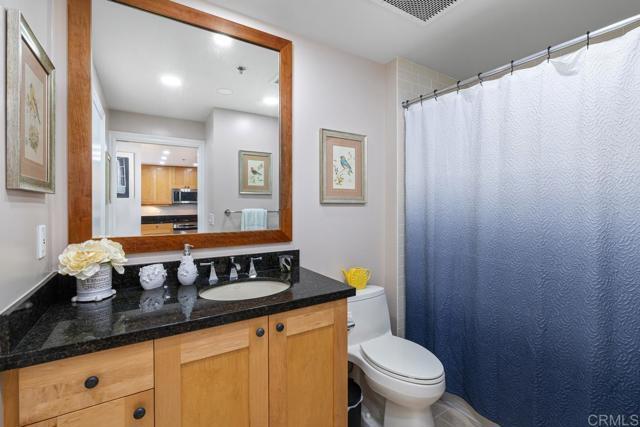 Building Photo - 700 W Harbor Dr