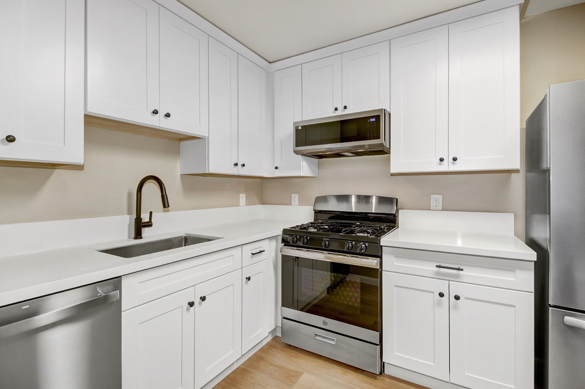 Building Photo - 47 Fallon Ln