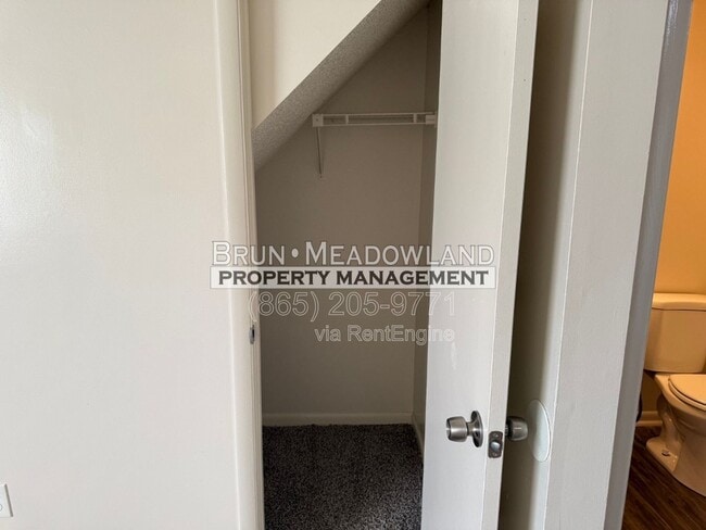 Building Photo - 8676 Tervada Dr