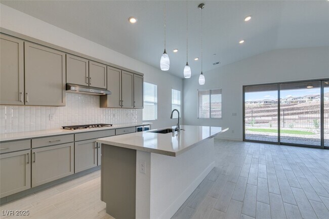 Building Photo - 257 Piazzetta Pl