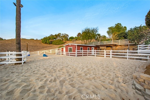 Building Photo - 27151 Mission Hills Dr