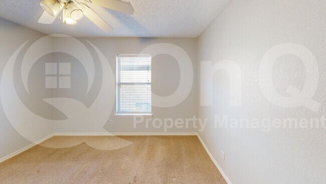 Building Photo - 8109 Dock St