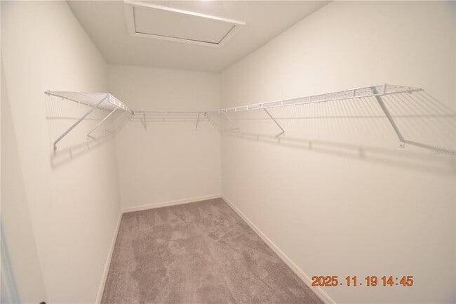 Building Photo - 6252 Shiner St