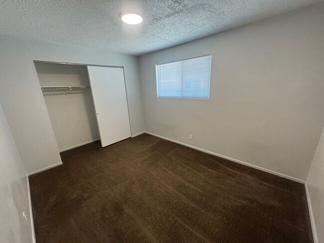 Building Photo - 1619 S 1000 W