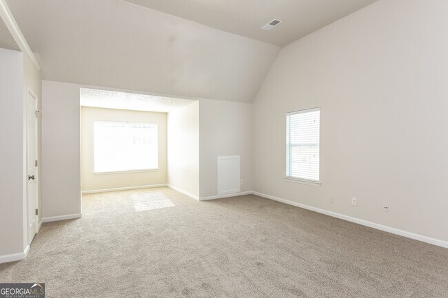 Building Photo - 1399 Crestlake Ct