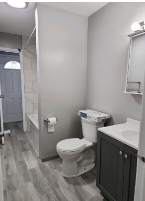 Building Photo - 2115 Joanna Ave