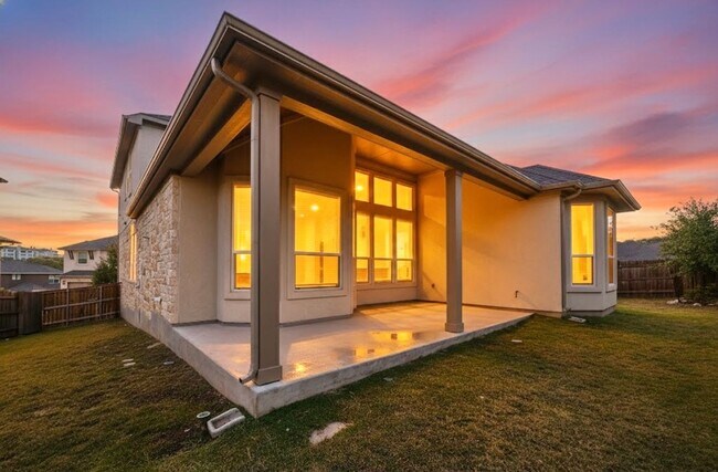Building Photo - 4 Bed 3 Bath Austin Tx!!!! NEW MANAGEMENT