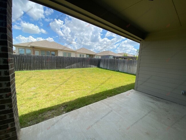 Building Photo - 4-Bedroom, 3-Bath Home in Belton ISD – Ove...