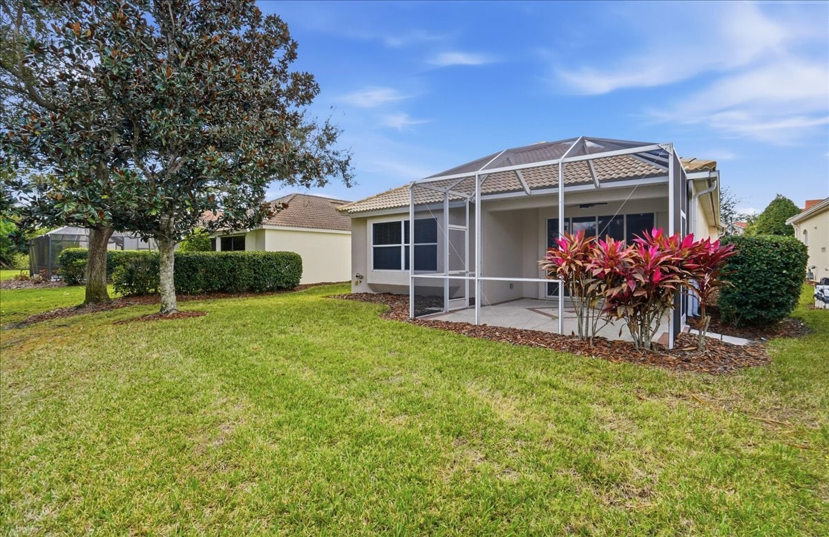 Building Photo - 6055 Wingspan Way