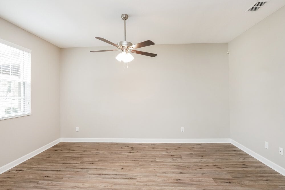 Building Photo - 9138 Savannah Grove Ln