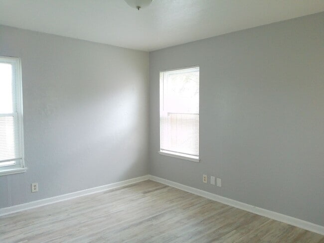 Building Photo - 4318 Belfast Dr