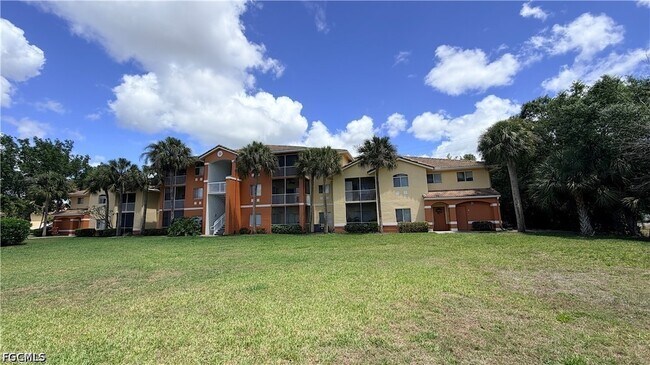 Building Photo - 6490 Aragon Way