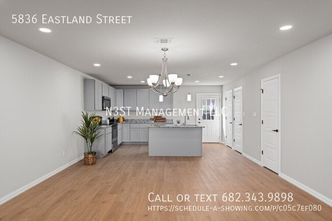 Building Photo - 5836 Eastland St