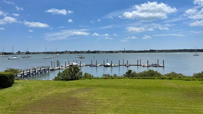 Building Photo - 157 Marine St