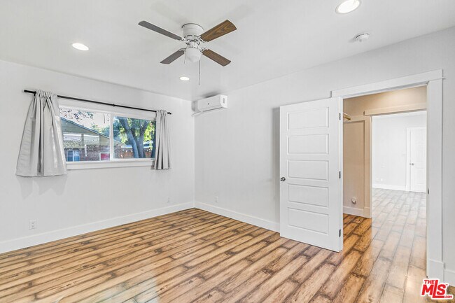 Building Photo - 5628 Buffalo Ave