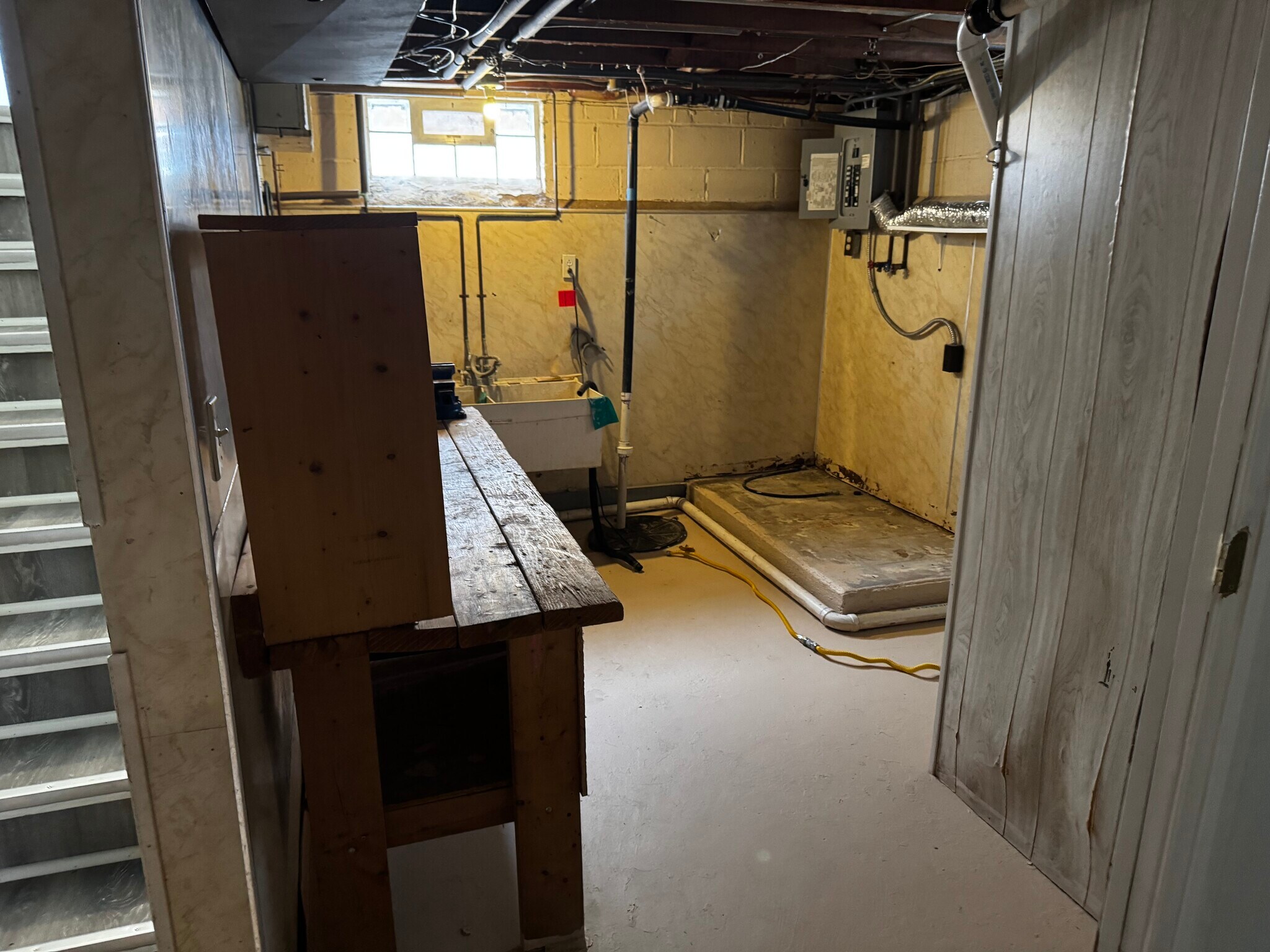 Building Photo - 2810 Fortune Ave