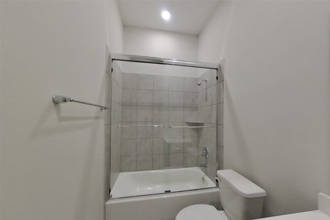 Building Photo - 22628 Terrazzo Dr