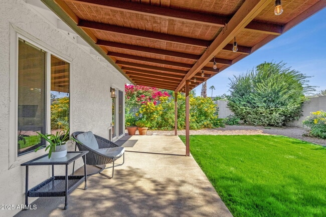 Building Photo - 6855 E Kings Ave