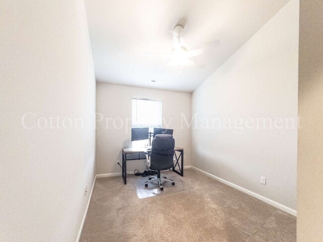 Building Photo - 7626 Knightbell Cir