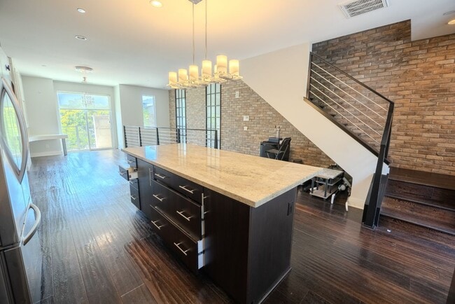 Building Photo - 7870 Civita Blvd