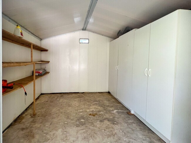 Building Photo - Pet Friendly 3BR/2BA NW Gainesville Home - Available mid-July!