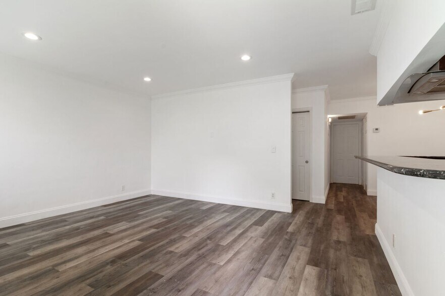 Building Photo - 1450 Atlantic Shores Blvd