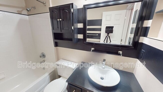 Building Photo - 6591 Brigham Sq