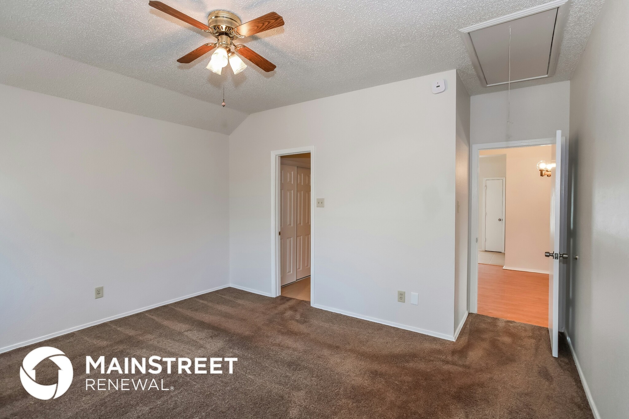 Building Photo - 1359 Jasmine Dr