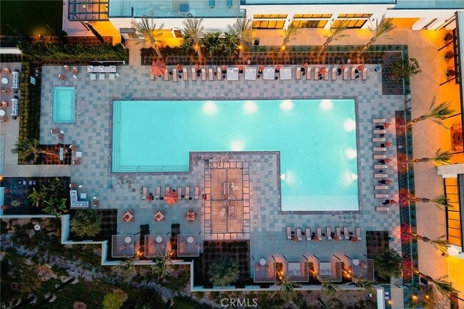 Building Photo - 478 Sycamore Dr