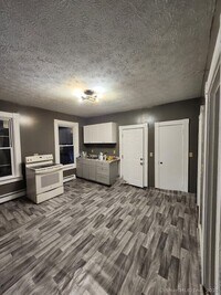 Building Photo - 199 Jefferson St