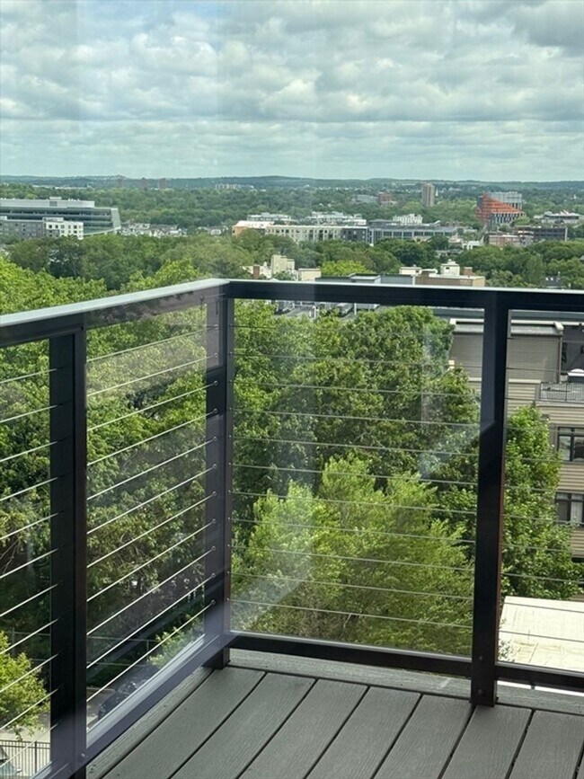 Building Photo - NO FEE!!! 2 BED/2 BATH IN BRIGHTON'S NICEST BUILDING!!!!! PARKING INCLUDED