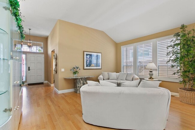 Building Photo - Beautiful and Highly Upgraded Furnished Home in the 55+ Community of Palmia!