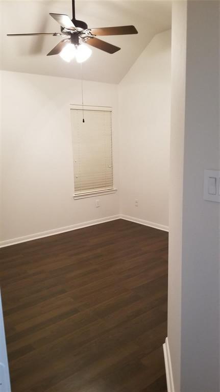Building Photo - 935 Rock Springs Dr