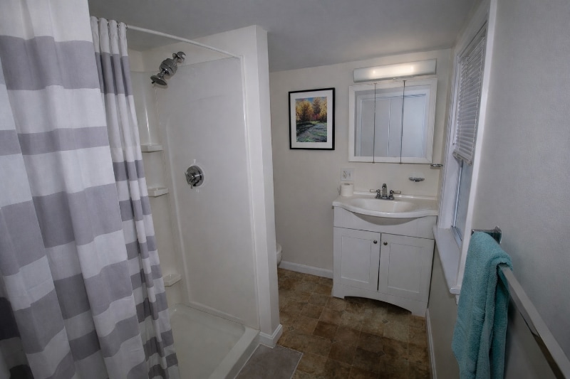 Building Photo - 138 Bridge Rd