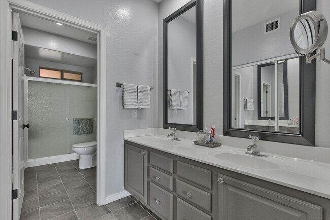 Building Photo - Rates Vary: $2,495 - $4,995