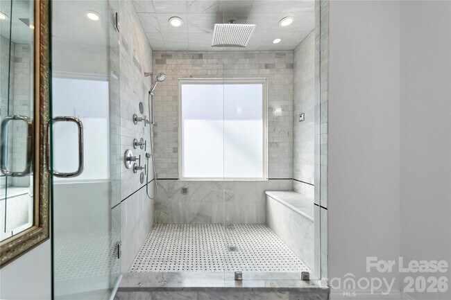 Building Photo - 19314 Yachtman Dr