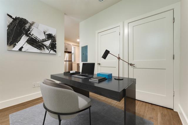 Building Photo - 5317 Reiger Ave