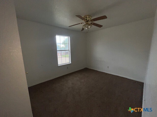 Building Photo - 3303 Toledo Dr