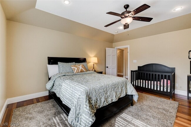 Building Photo - 7001 Alamitos Cir