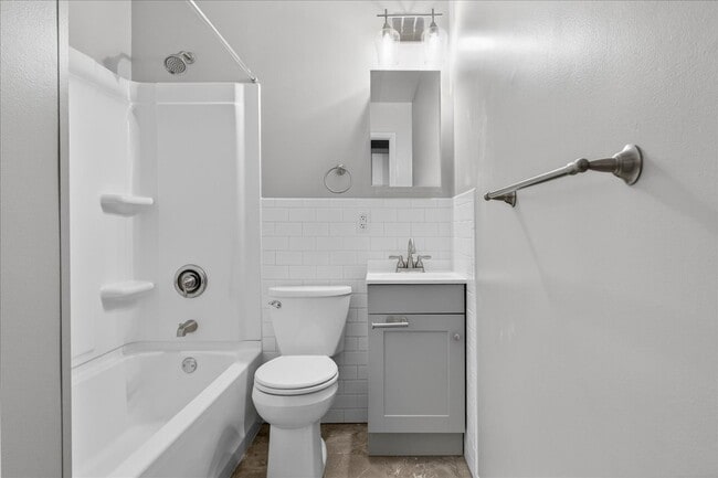 Building Photo - 1210 N 5th St