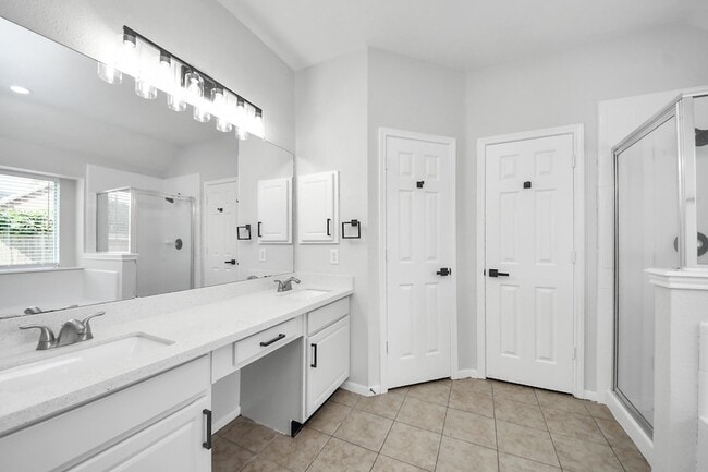 Building Photo - 8322 Adler Lake Dr