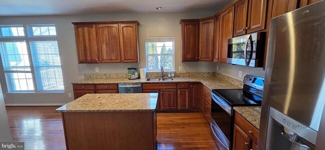 Building Photo - 25366 Vacation Pl