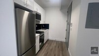 Building Photo - 1 bedroom in BROOKLYN NY 11226