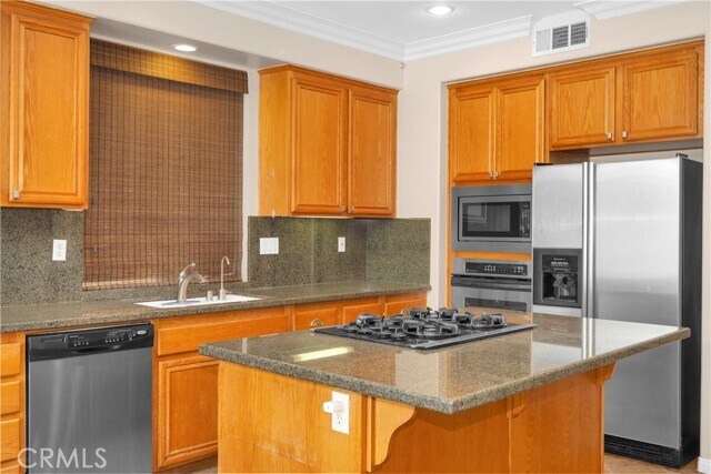 Building Photo - 16826 Pembrook Ln