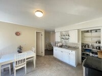 Building Photo - 60-62 Broadway