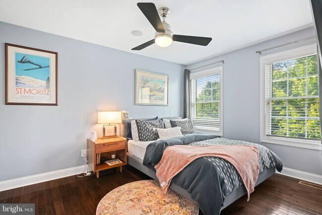 Building Photo - 1001 N 3rd St