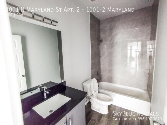 Building Photo - 1001 N Maryland St