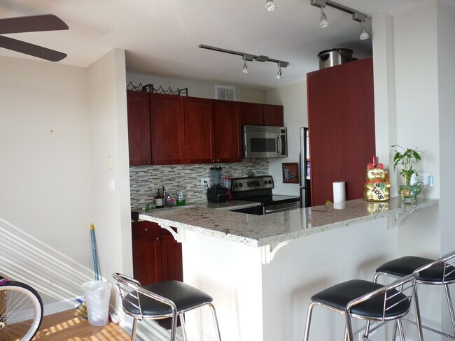 Building Photo - 655 W Irving Park Rd