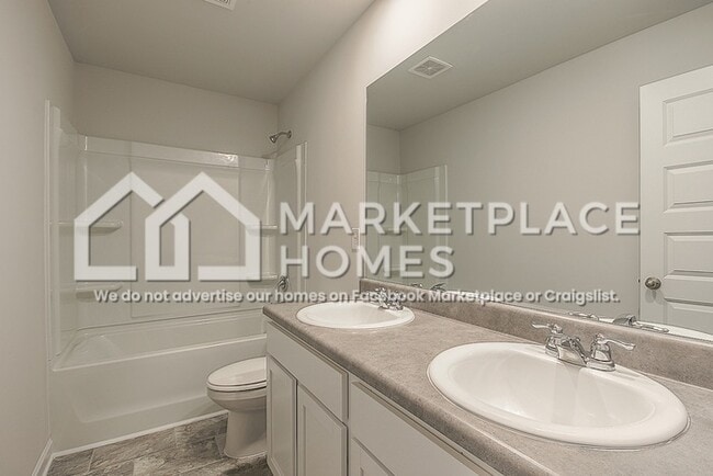 Building Photo - 997 Raghorn Rd